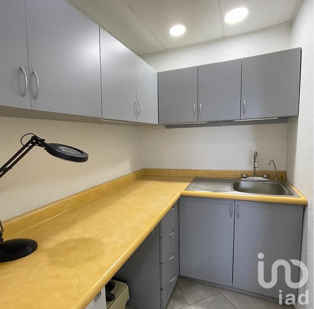 RENTA DE CONSULTORIO DENTAL EQUIPADO, LOMAS DE TECAMACHALCO, EDO. DE MEXICO