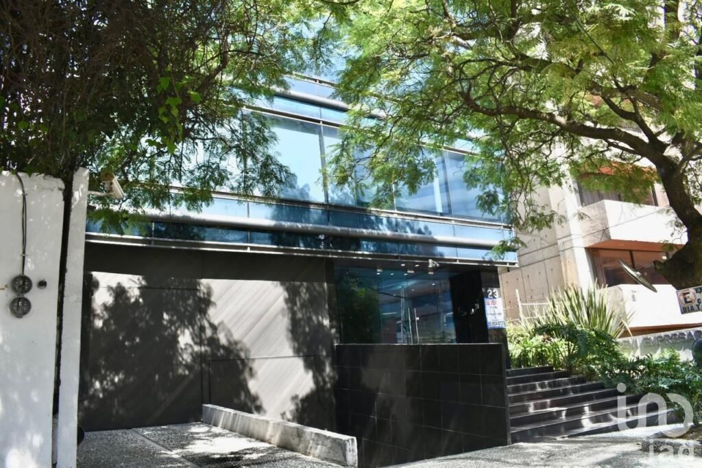 RENTA DE CONSULTORIO DENTAL EQUIPADO, LOMAS DE TECAMACHALCO, EDO. DE MEXICO