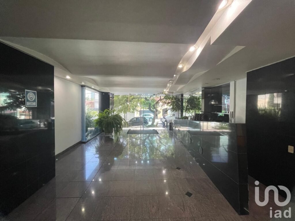 RENTA DE CONSULTORIO DENTAL EQUIPADO, LOMAS DE TECAMACHALCO, EDO. DE MEXICO