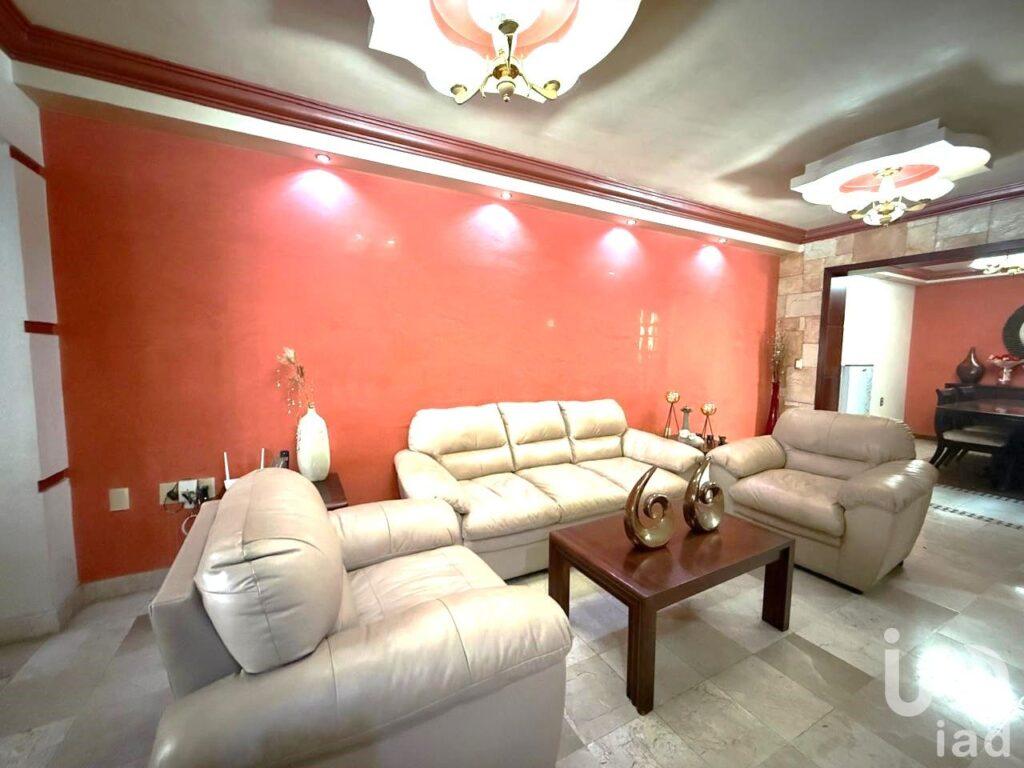 CASA EN VENTA EN FRACCIONAMIENTO SAN FERNANDO DEL LADO NORTE ORIENTE  DE TUXTLA