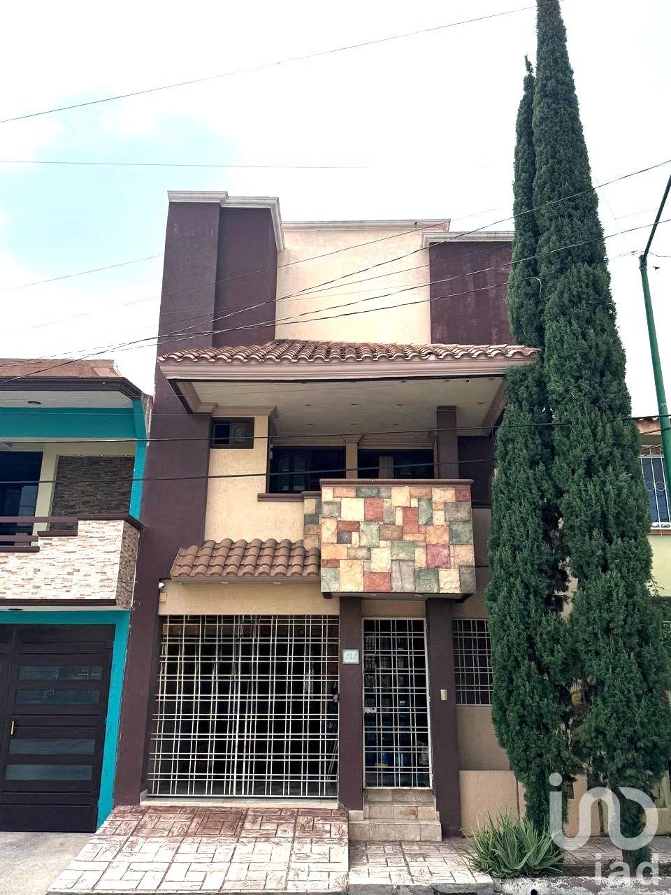 CASA EN VENTA EN FRACCIONAMIENTO SAN FERNANDO DEL LADO NORTE ORIENTE  DE TUXTLA