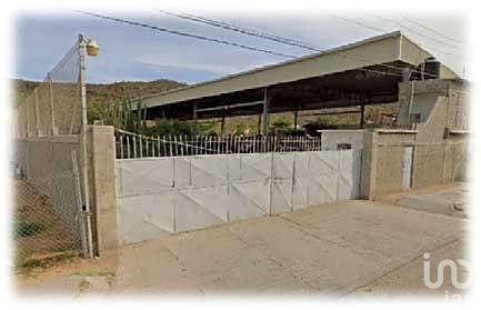 BODEGA INDUSTRIAL CON OFICINAS EN VENTA EN LA RINCONADA EL CARDONAL LA PAZ BAJA CALIFORNIA SUR