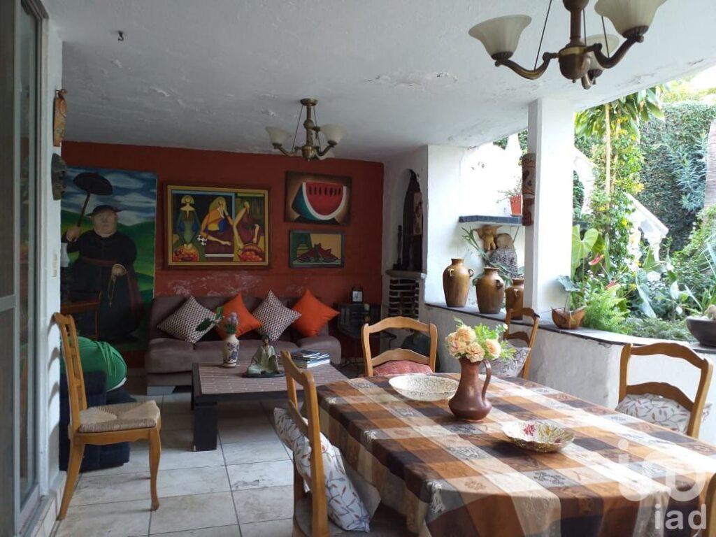 CASA EN VENTA EN LOMAS DE CUERNAVACA, TEMIXCO