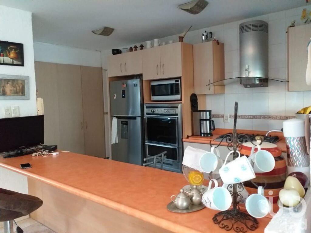 CASA EN VENTA EN LOMAS DE CUERNAVACA, TEMIXCO