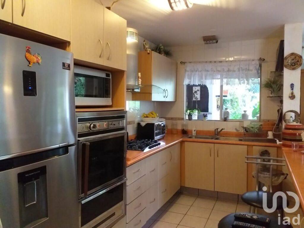 CASA EN VENTA EN LOMAS DE CUERNAVACA, TEMIXCO