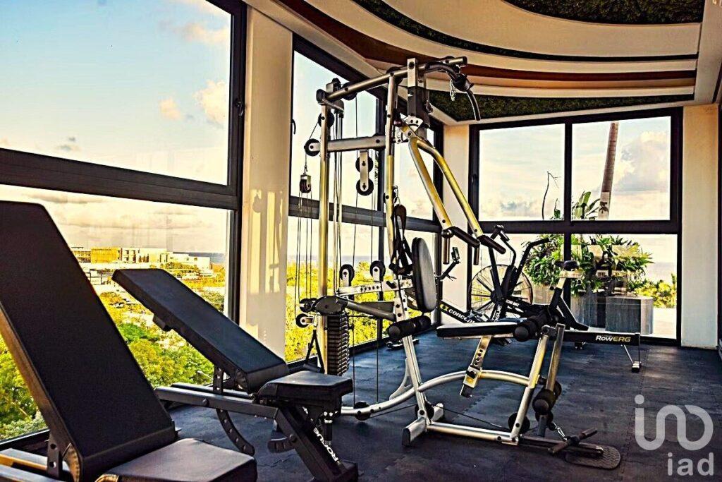 APARTAMENTO TIPO LOFT DE LUJO EN VENTA A 100 METROS DE LA FAMOSA QUINTA AVENIDA, PLAYA DEL CARMEN