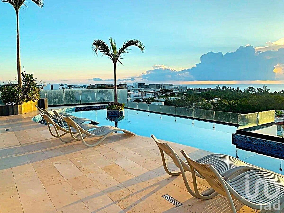 APARTAMENTO TIPO LOFT DE LUJO EN VENTA A 100 METROS DE LA FAMOSA QUINTA AVENIDA, PLAYA DEL CARMEN