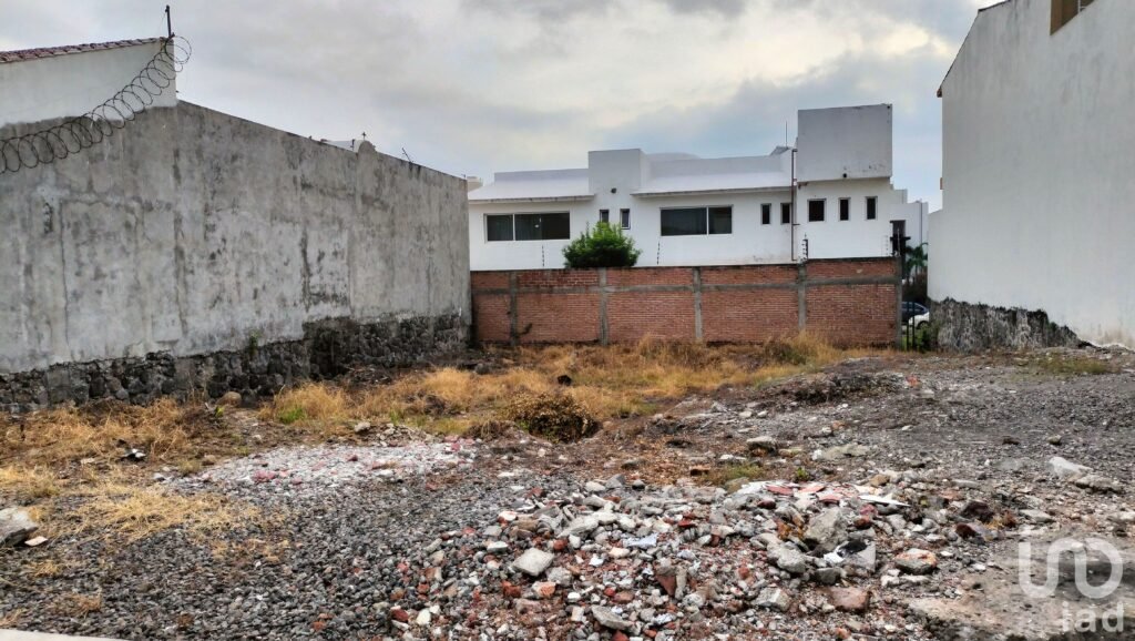 Terreno en Venta en Real Vista Hermosa 16.2m de frente