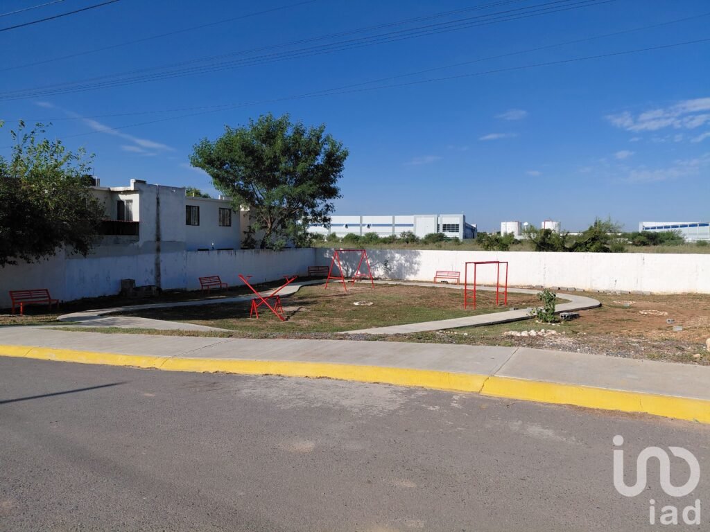 Casas NUEVAS de 3 recamaras a 5 minutos del Puente Internacional REYNOSA / PHARR