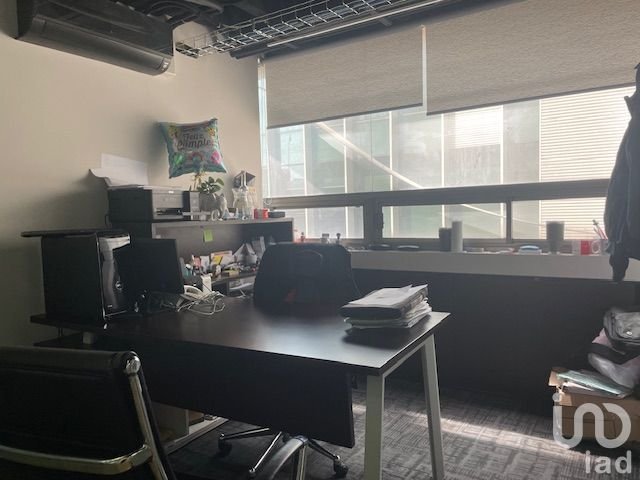 RENTA OFICINAS EN CALLE OSO  EN PISO COMPLETO (CO-WORKING)