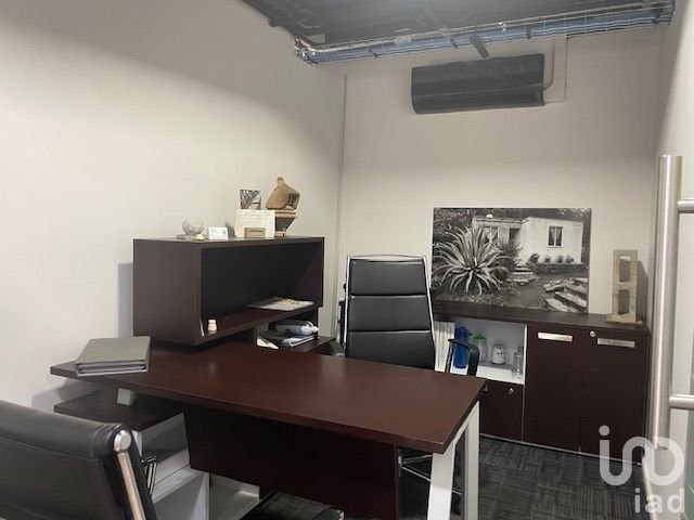 RENTA OFICINAS EN CALLE OSO  EN PISO COMPLETO (CO-WORKING)