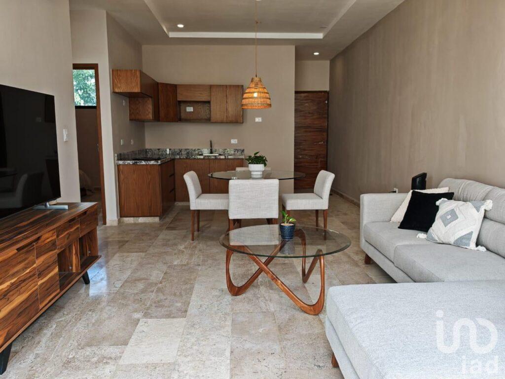 Departamento de dos recamaras y balcon, en Temozón Norte, Mérida, Yucatán.