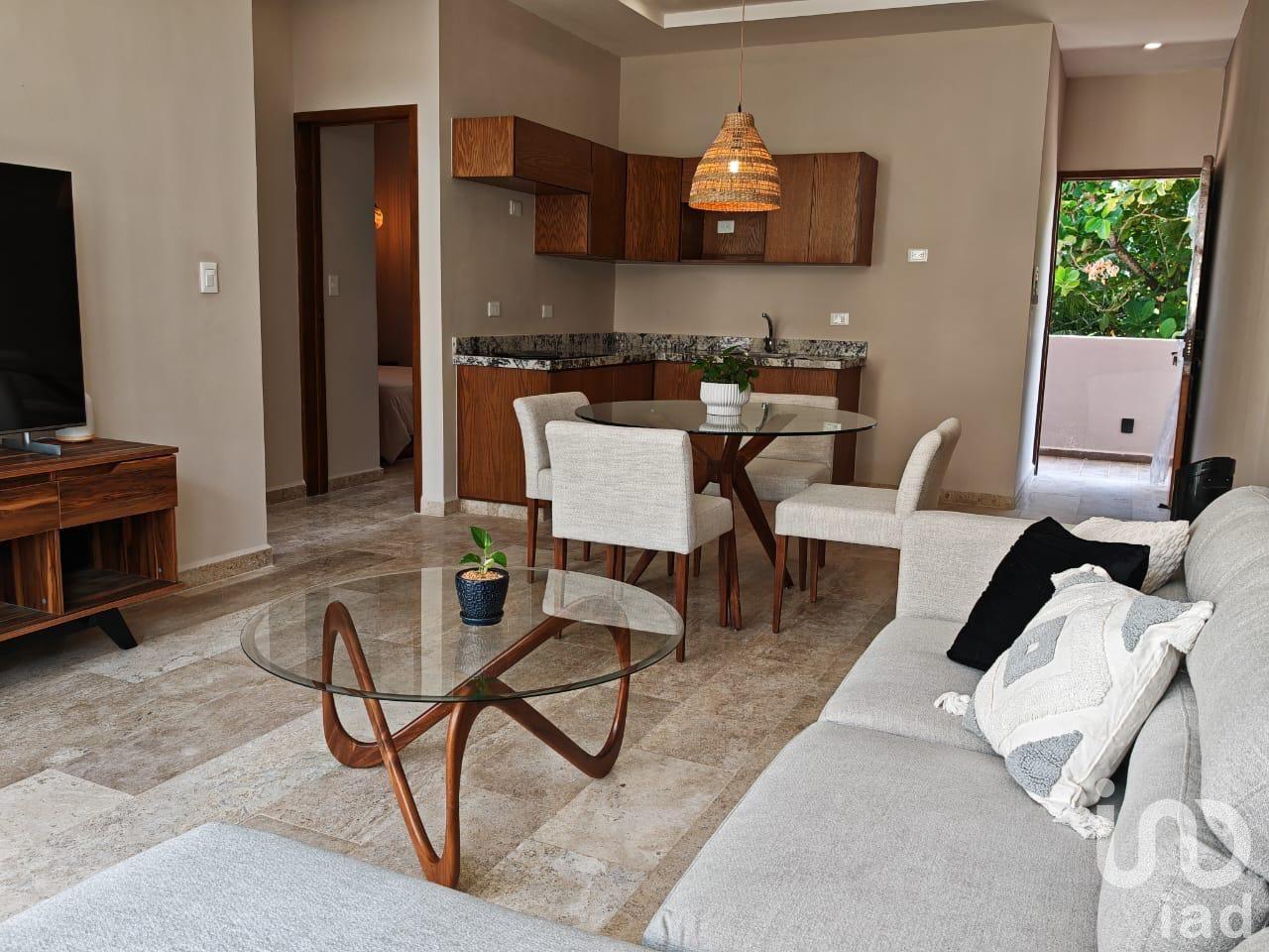 Departamento de dos recamaras y balcon, en Temozón Norte, Mérida, Yucatán.