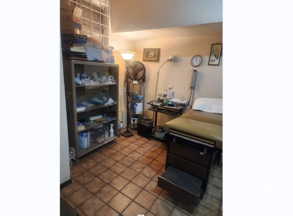 SE VENDE LOCAL PLAZA AL NORTE DE LA CIUDAD ZONA HERMANOS ESCOBAR