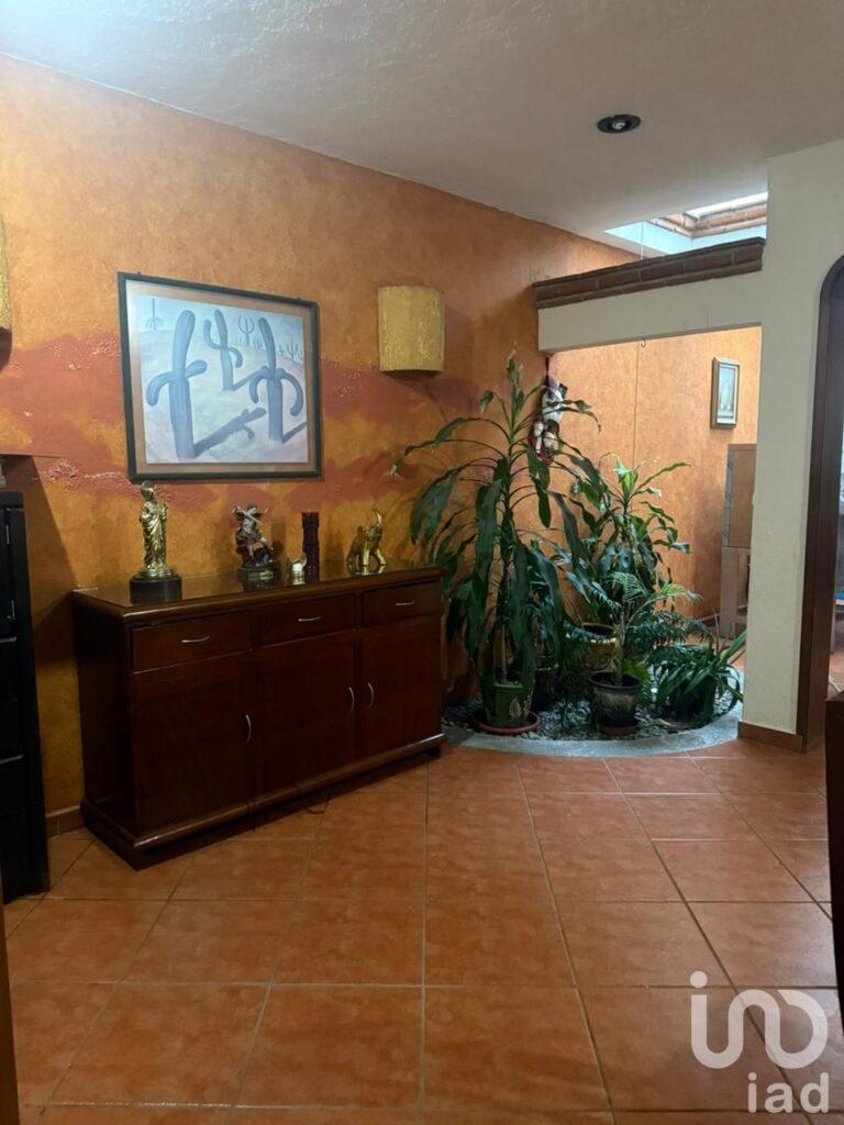 EN VENTA CASA SOLA EN OCOTEPEC.