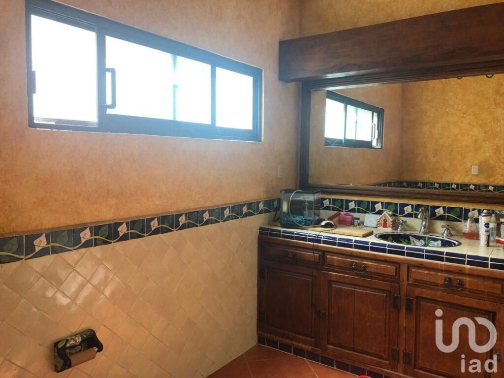 EN VENTA CASA SOLA EN OCOTEPEC.