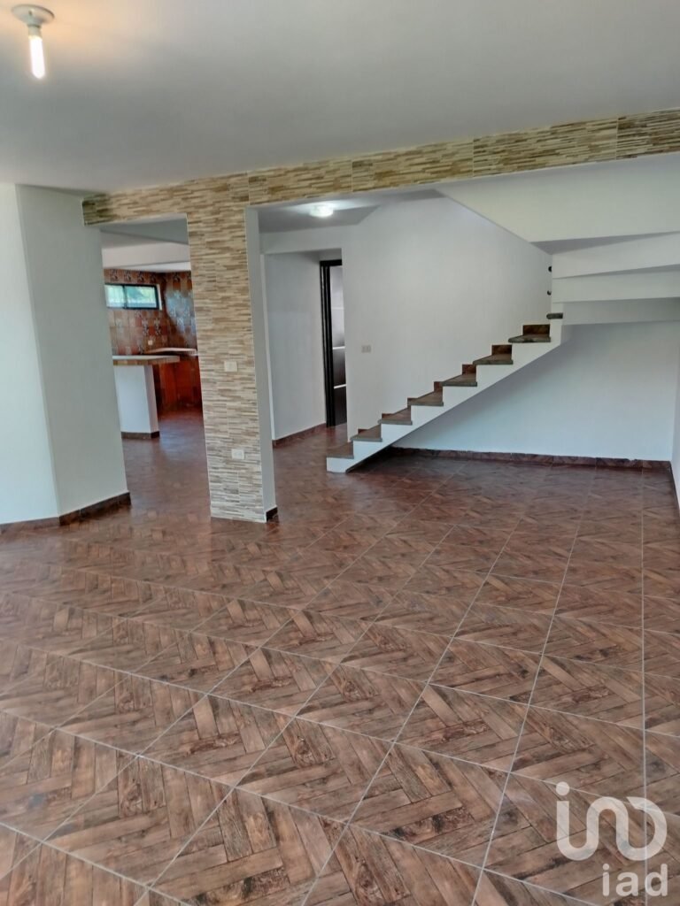 Casa en venta , 4 recámaras , Xalapa - Tlalnelhuayocan