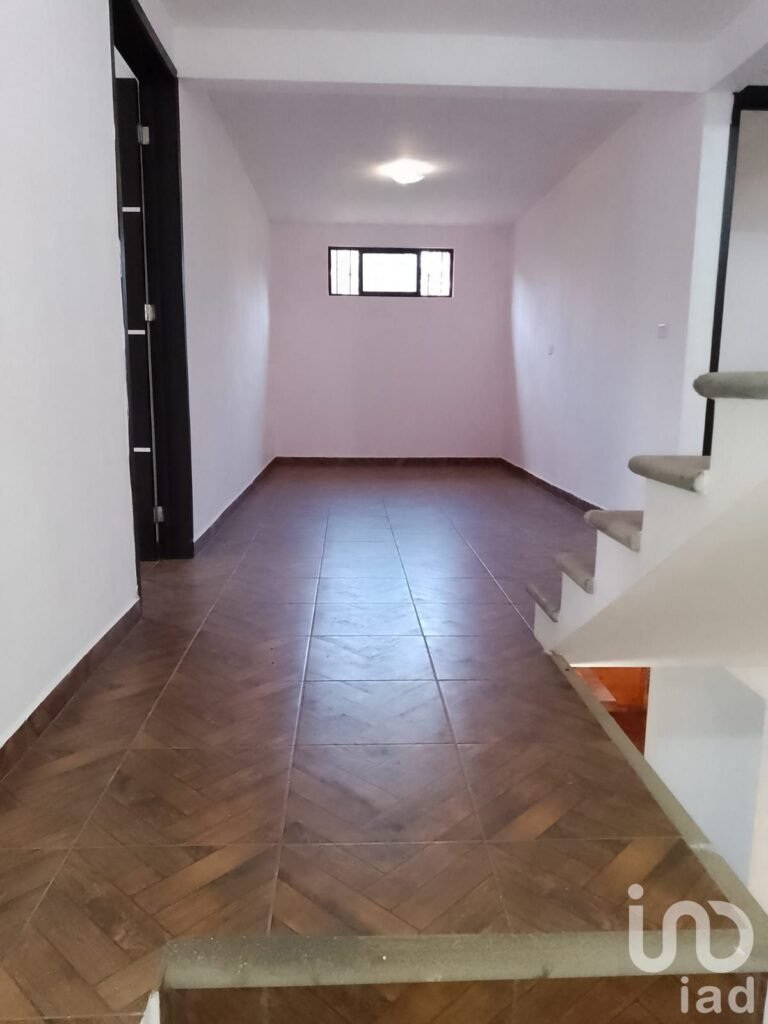 Casa en venta , 4 recámaras , Xalapa - Tlalnelhuayocan