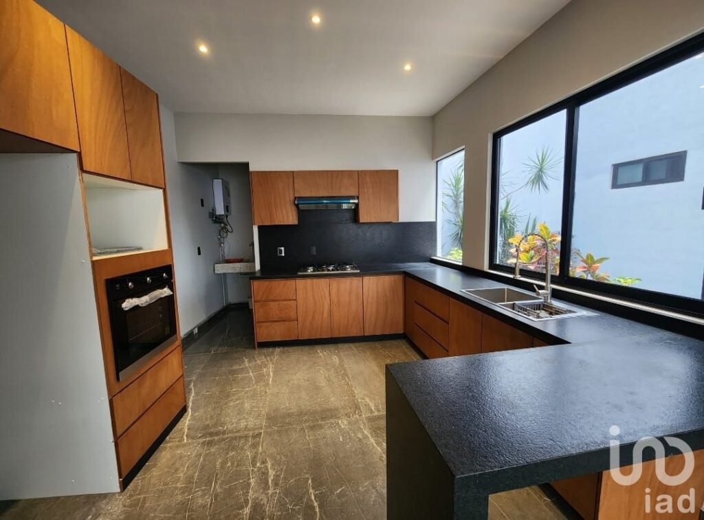 Venta de Casa en Avila Camacho, Cuernavaca, Morelos.