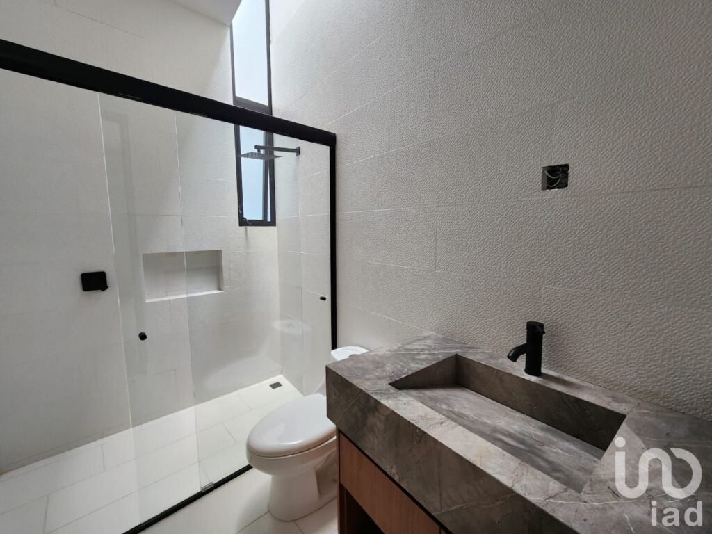 Venta de Casa en Avila Camacho, Cuernavaca, Morelos.