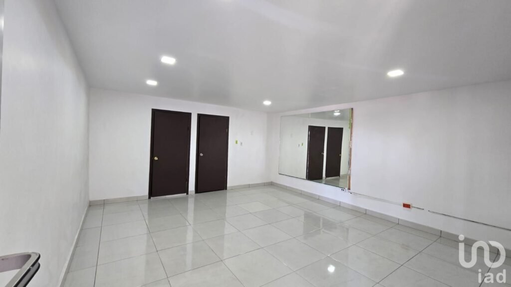 LOCALES EN RENTA EN PLAZA COMERCIAL CENTRICA, CD JUAREZ CHIH