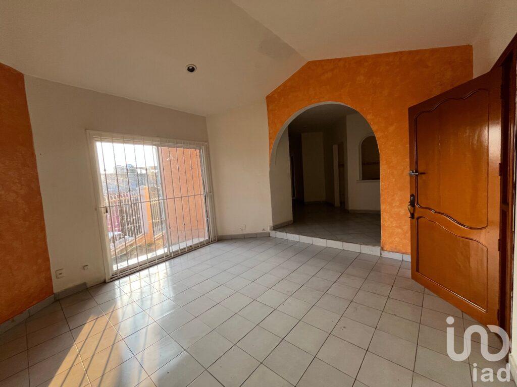 Casa en venta en calle Adolfo López en San Andrés Tuxtla, Ver.