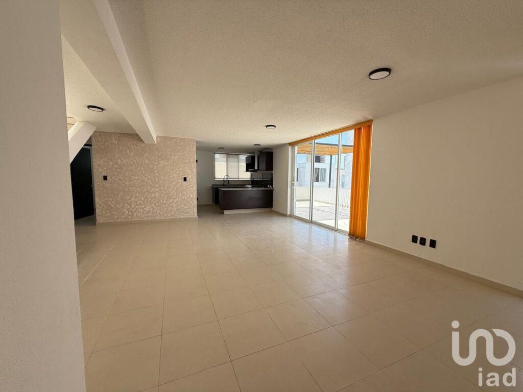 VENTA DE DEPARTAMENTO DE 2 PISOS EN EL MIRADOR QUERETARO
