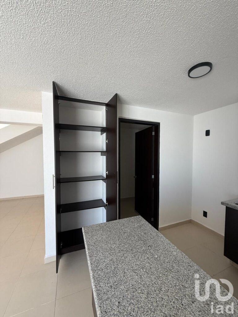 VENTA DE DEPARTAMENTO DE 2 PISOS EN EL MIRADOR QUERETARO