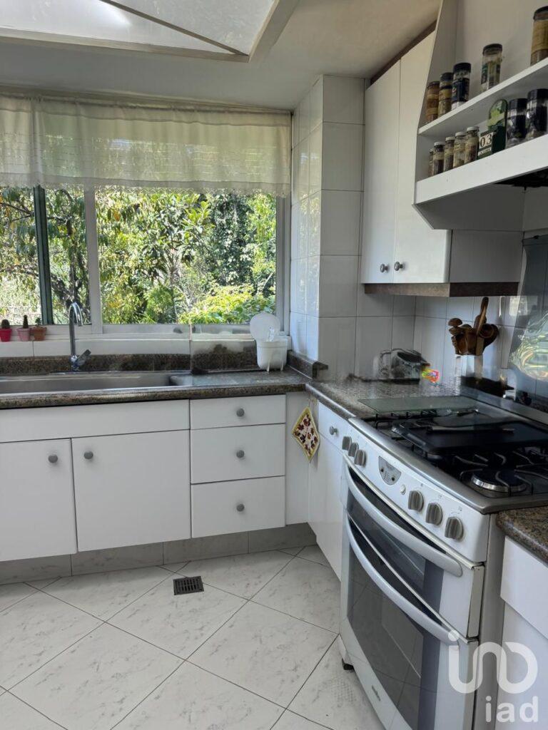 Casa en condominio en Venta en Lomas de Tecamachalco, Naucalpan