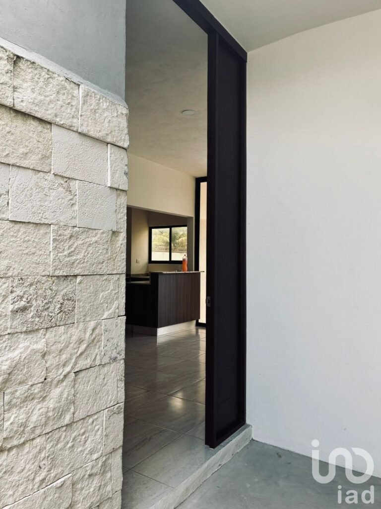 HERMOSA Casa en RENTA  Privada Nativa , Conkal, YUCATAN