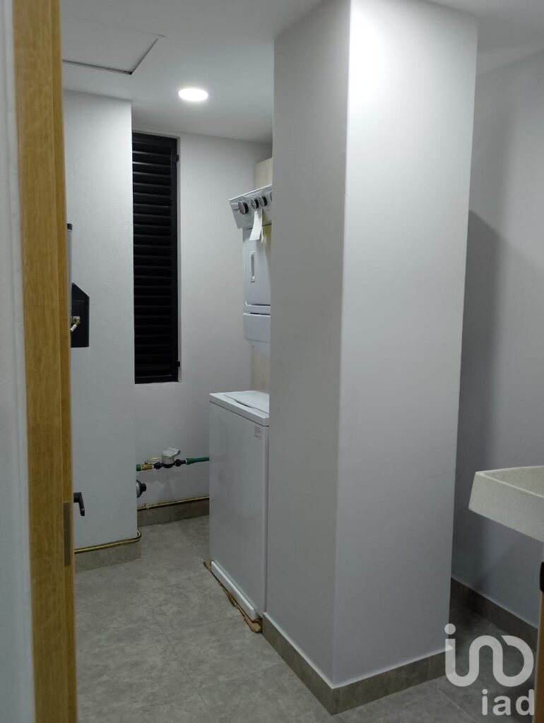 DEPARTAMENTO EN VENTA EN LA PAZ (CERCA DE LA  AV. JUAREZ)