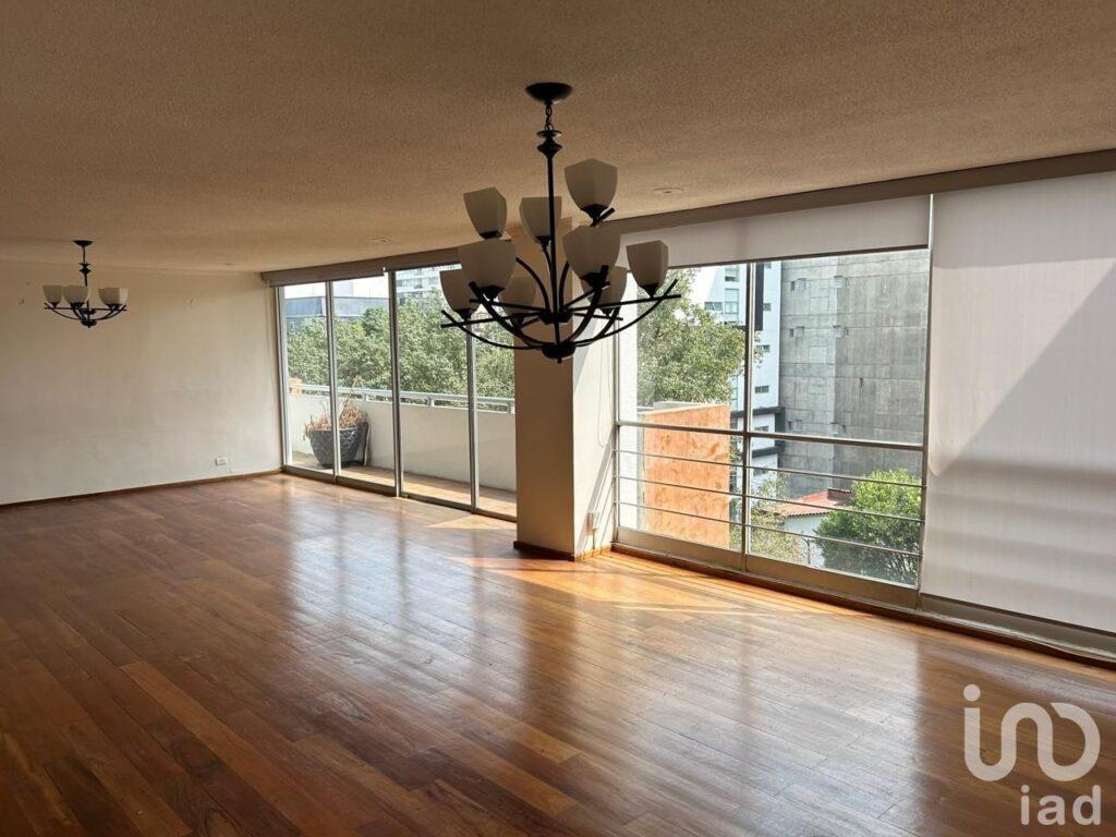 Se vende departamento con hermosa vista en Homero Sección V