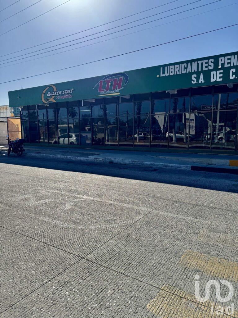 LOCAL PADRE KINO Y ALLENDE