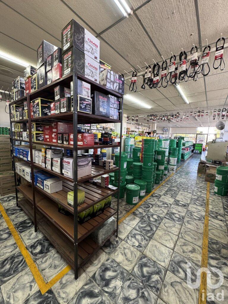 LOCAL PADRE KINO Y ALLENDE