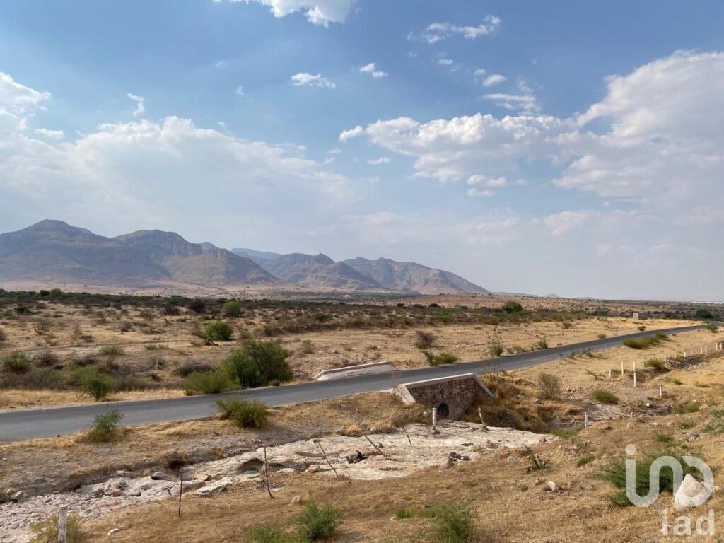 ¡Oportunidad Única! Terreno de 2500 m² en Zona de Crecimiento y Alta Plusvalía en San Luis Potosí