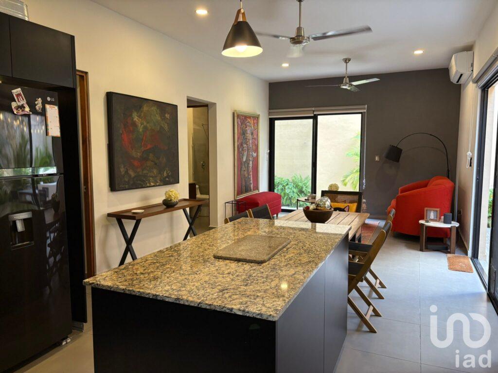 Departamento Dos Recámaras  en Cholul Planta Baja