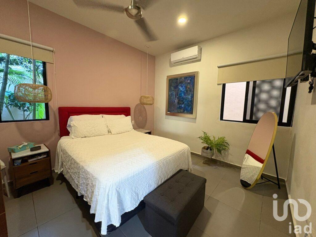 Departamento Dos Recámaras  en Cholul Planta Baja