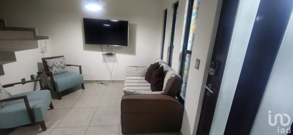 CASA AMUEBLADA EN RENTA EN ZIBATA QUERETARO