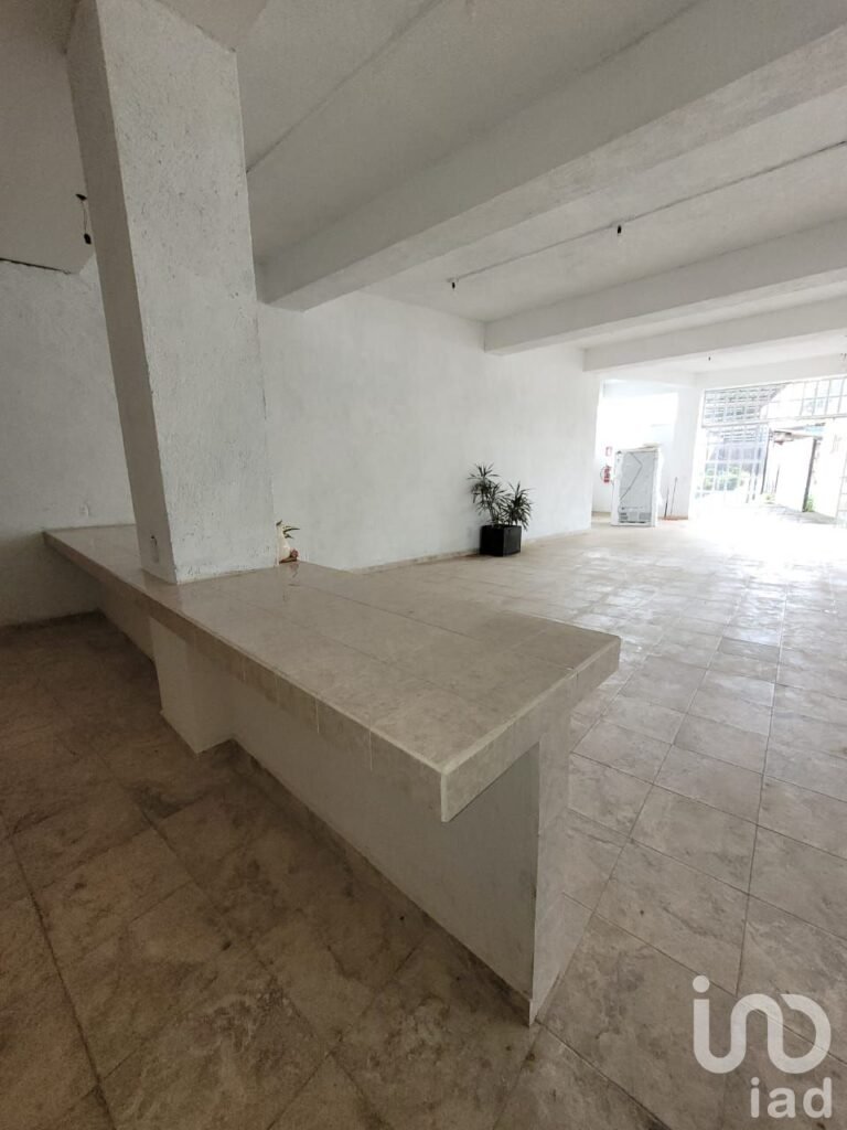 Local Comercial en Renta a 10 minutos de Santa Fe en Cuajimalpa, CDMX