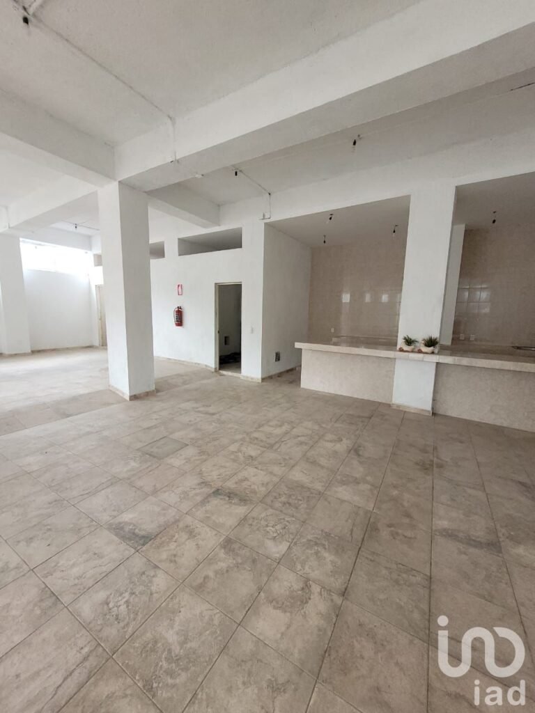 Local Comercial en Renta a 10 minutos de Santa Fe en Cuajimalpa, CDMX