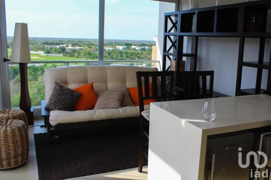 Vendo Departamento Penthouse en Yucatán Country Club, Mérida, Yucatán, de 260 m2 de construcción.