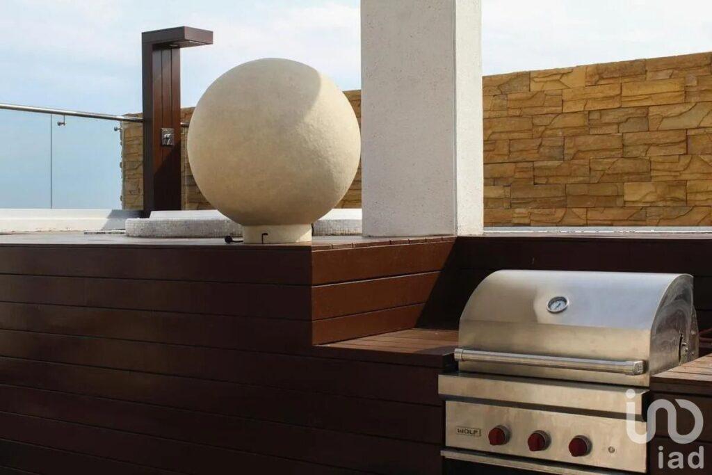 Vendo Departamento Penthouse en Yucatán Country Club, Mérida, Yucatán, de 260 m2 de construcción.