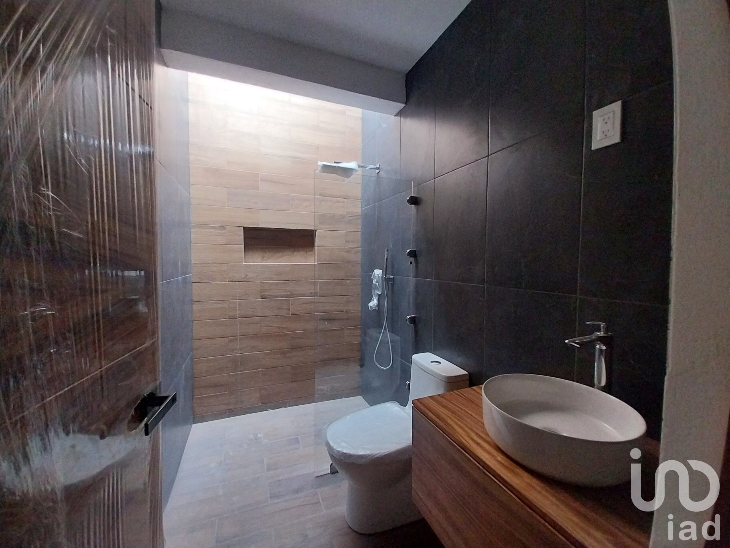 MODERNA CASA EN VENTA EN SAN SEBASTIAN TUTLA, OAXACA, CON ACABADOS DE LUJO MODERNA CASA EN VENTA EN SAN SEBASTIAN TUTLA, OAXACA, CON ACABADOS DE LUJO