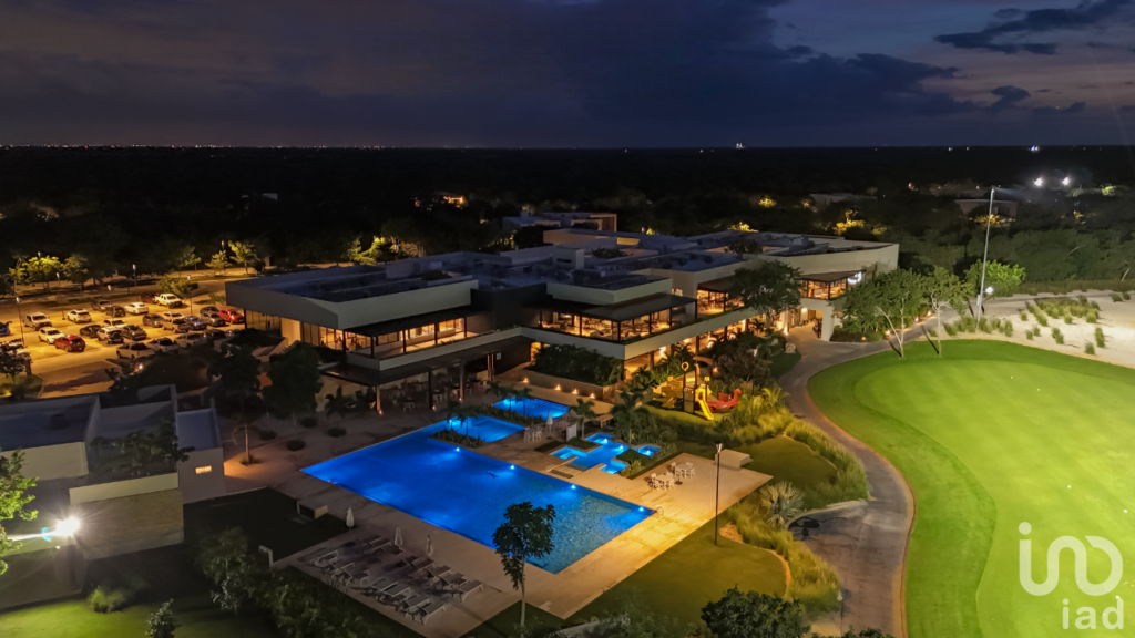 VENTA DE TERRENO RESIDENCIAL CON CAMPO DE GOLF MERIDA YUCATAN