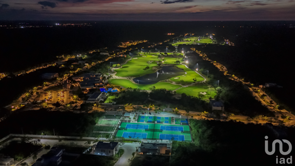 VENTA DE TERRENO RESIDENCIAL CON CAMPO DE GOLF MERIDA YUCATAN