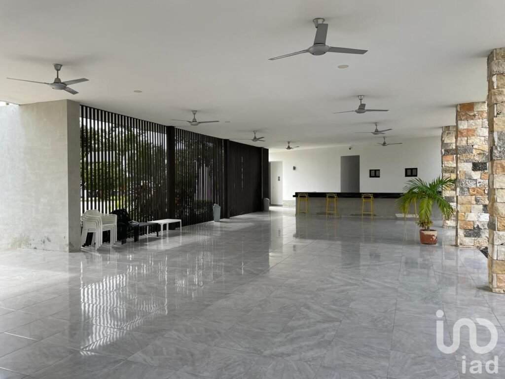 TERRENO EN PRIVADA RESIDENCIAL ALBARELLA CONKAL YUCATAN