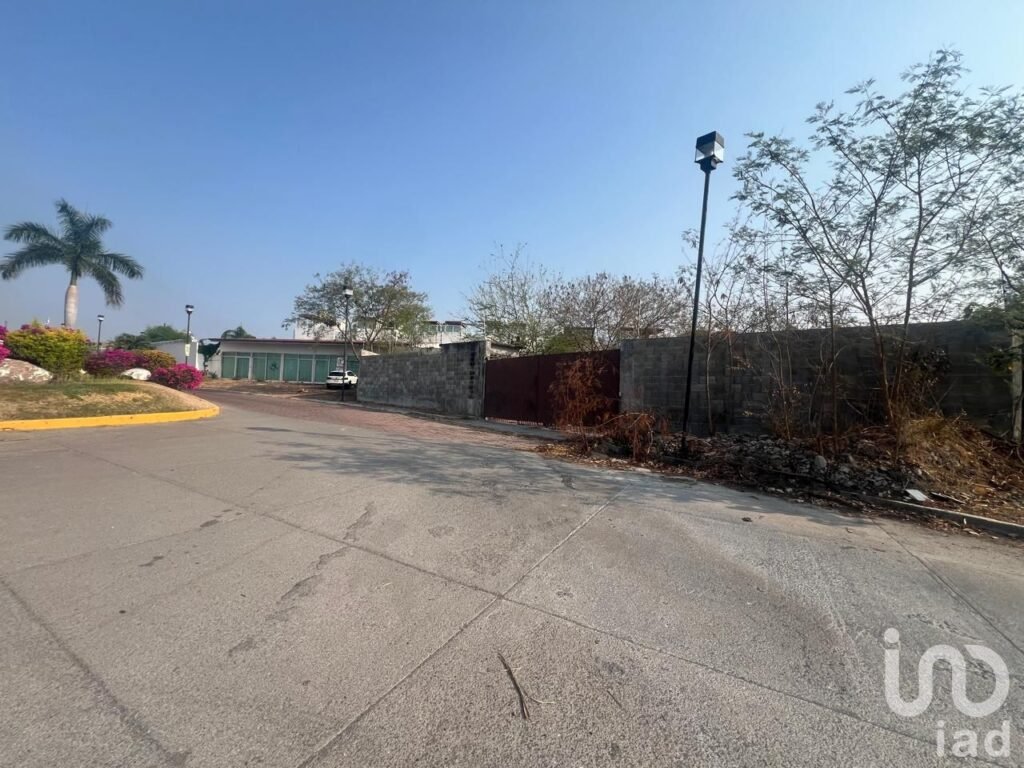 (GRAN OPORTUNIDAD) TERRENO EN VENTA EN TEQUESQUITENGO A BORDE DE CARRETERA - 2241926 terreno en venta gran oportunidad terreno en venta en tequesquitengo a borde de carretera 250841