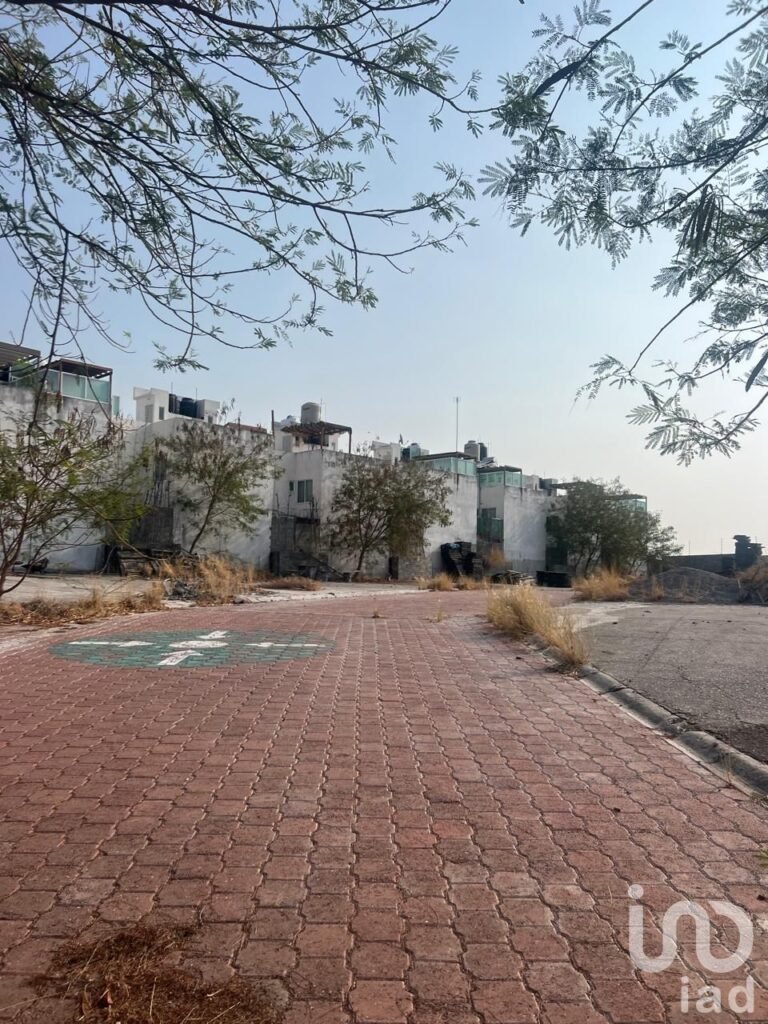 (GRAN OPORTUNIDAD) TERRENO EN VENTA EN TEQUESQUITENGO A BORDE DE CARRETERA