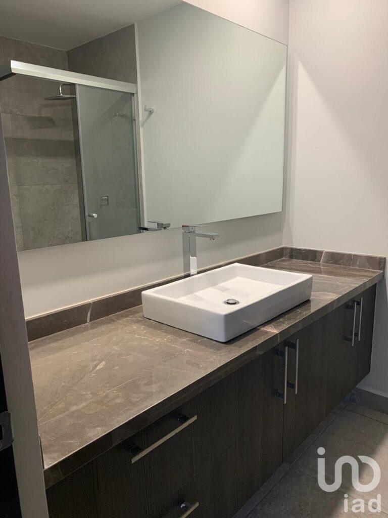 DEPARTAMENTO  EN RENTA EN VISTAS DEL VALLE,  CLIMA FRESCO...