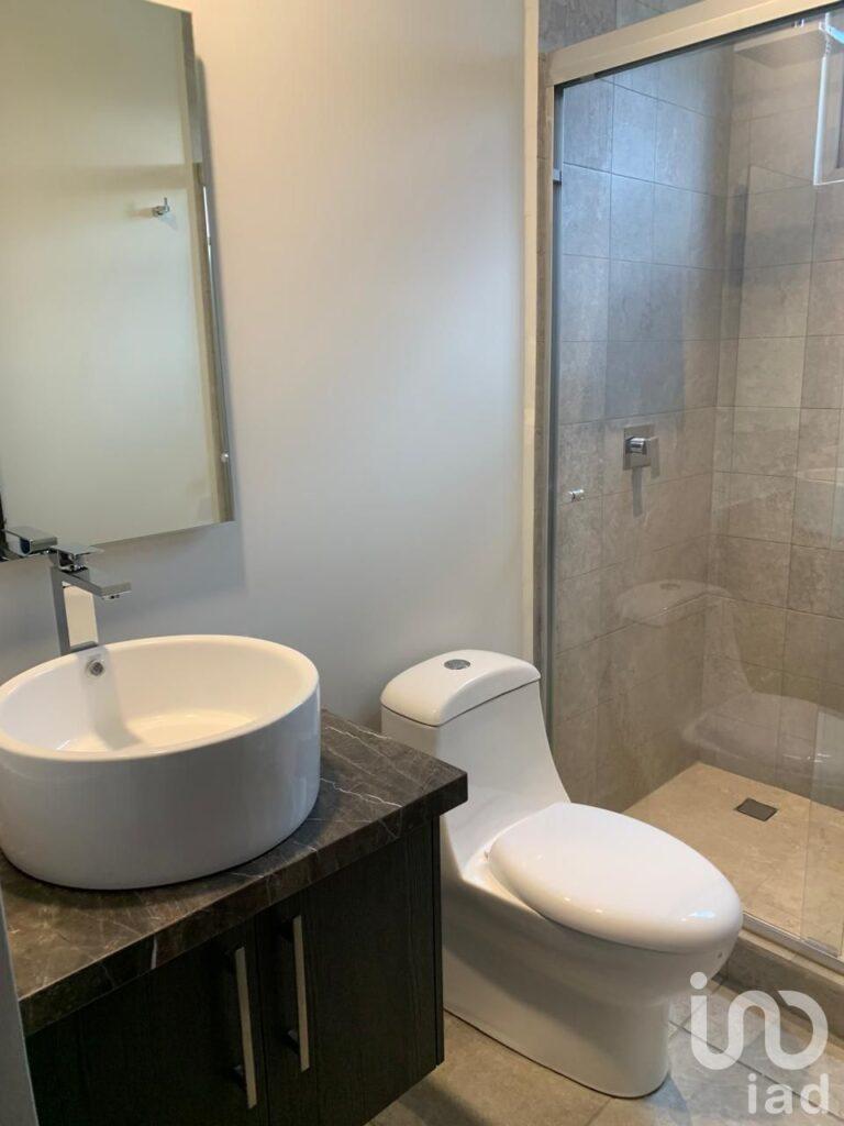 DEPARTAMENTO  EN RENTA EN VISTAS DEL VALLE,  CLIMA FRESCO...